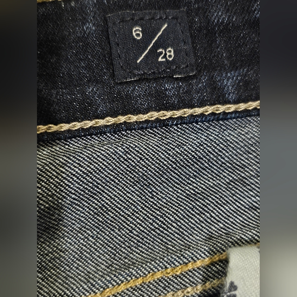 Lucky Brand Dark Blue Ankle Jeans - Picture 8 of 14